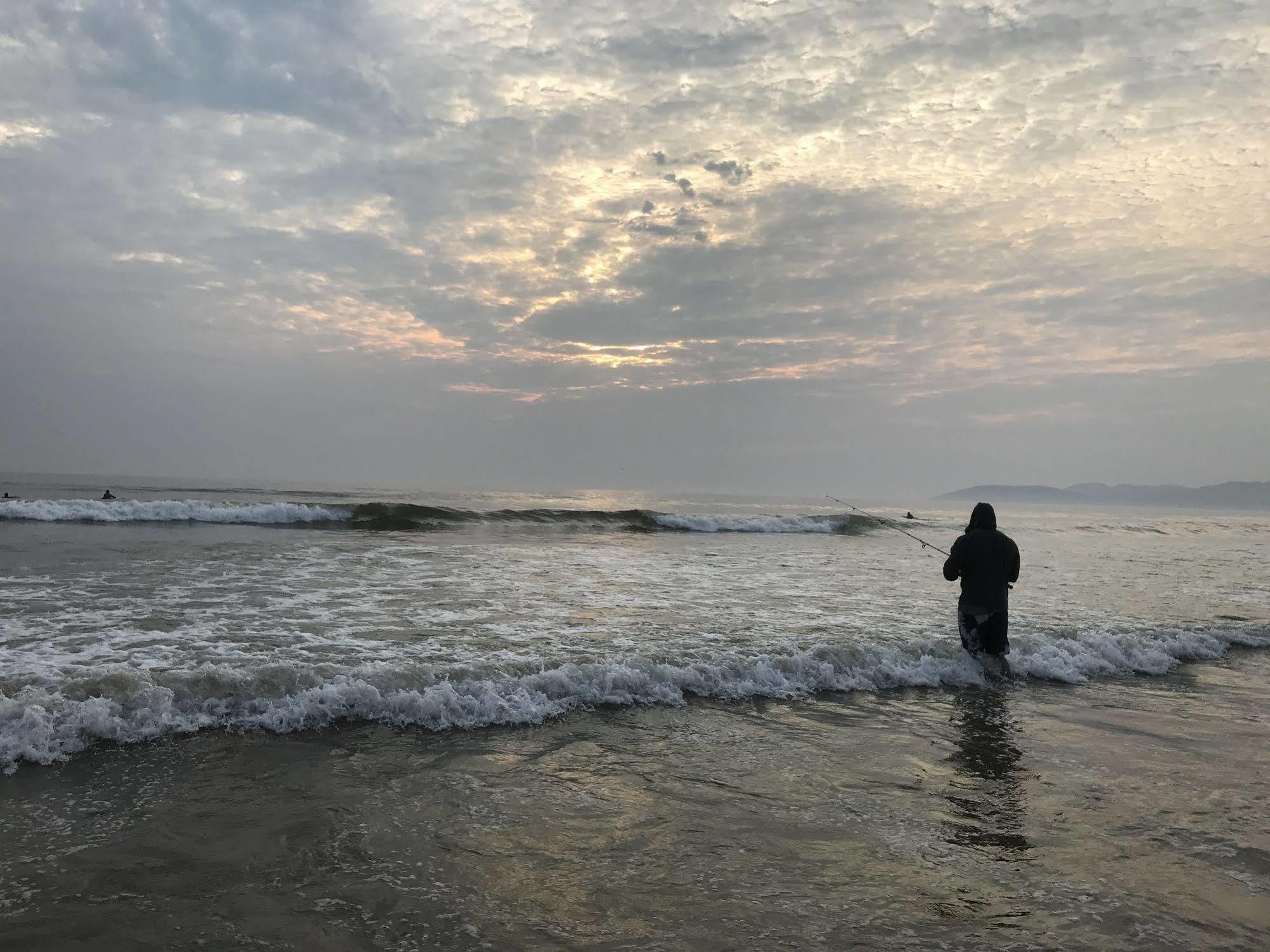 Dune Surfer Inn 오셔노 외부 사진